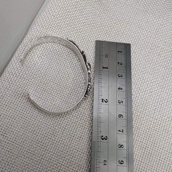 Vintage Sterling Silver Cuff Bracelet Black Onyx Florida Keys Small Wrist - Picture 14 of 15